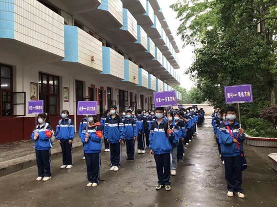 湖南新寧上下聯(lián)動(dòng)疏堵結(jié)合嚴(yán)防門生溺水