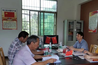 黨建引領(lǐng)筑安全——楊田蘋(píng)果幼兒園開(kāi)展安全應(yīng)急演練