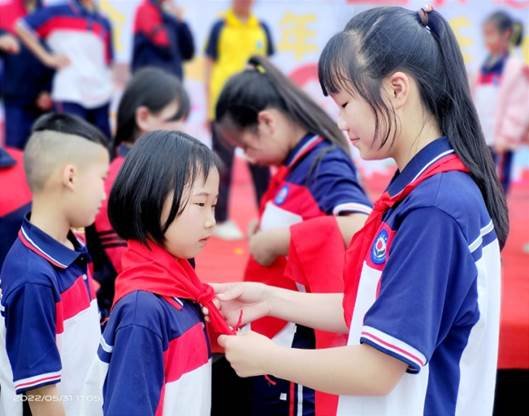 “金色童年，快樂六一”——橫溪初級中學(xué)慶?！傲弧眱和?jié)