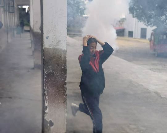 平安校園橫溪初級中學(xué)開展消防減災(zāi)應(yīng)急模仿演練