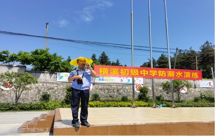洞口縣橫溪中學(xué)開展防溺水演練，筑牢安全防線