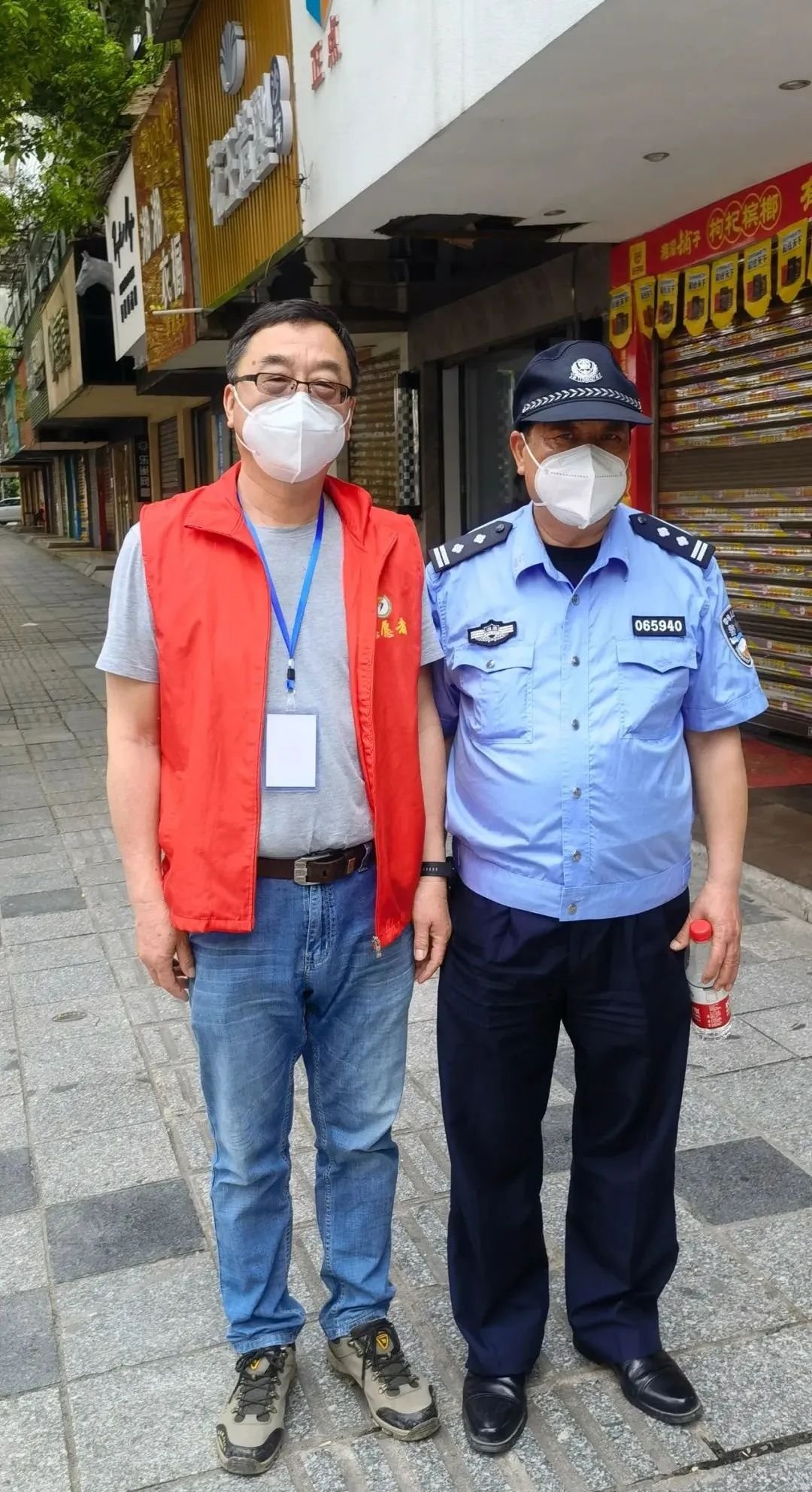 大樣一中師者強(qiáng)擔(dān)當(dāng)，戰(zhàn)“疫”顯芳華——大祥一中教師自愿者積極投身抗疫一線