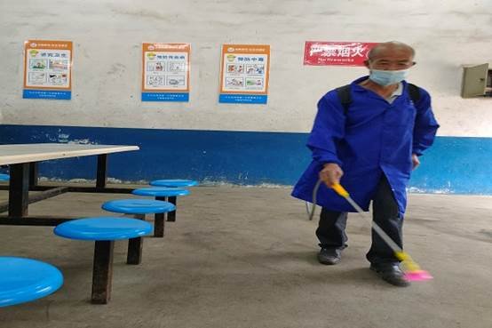 果斷打好新冠疫情防控阻擊戰(zhàn)——塘渡口鎮(zhèn)玉田中學(xué)開展疫情防控演練