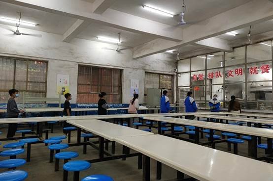 果斷打好新冠疫情防控阻擊戰(zhàn)——塘渡口鎮(zhèn)玉田中學(xué)開展疫情防控演練