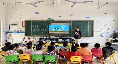 新寧縣清江橋鄉(xiāng)中間幼兒園開展禁煙教育運動