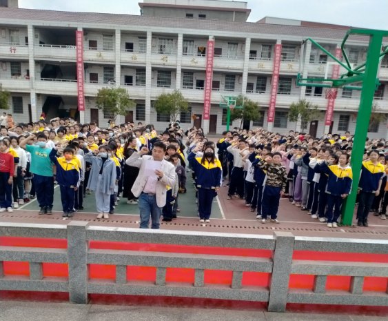 百日沖刺 我能成功——邵陽縣白倉完小2022年決戰(zhàn)會考誓師大會