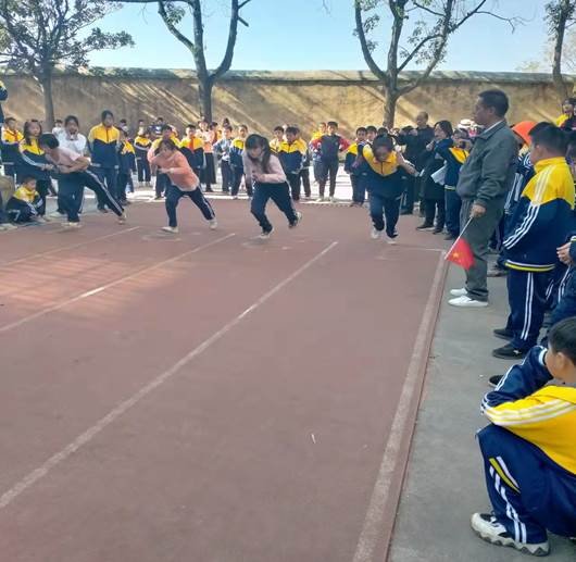 凝心聚力“五項管理”  積極開展體育運動——