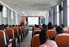 邵陽縣初中歷史主干教師工作坊2021年度第三次集中研修運(yùn)動(dòng)在芙蓉黌舍舉行