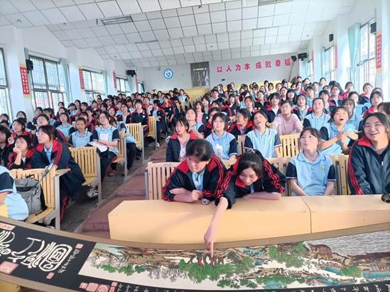 非遺進(jìn)校園   剪紙傳技藝