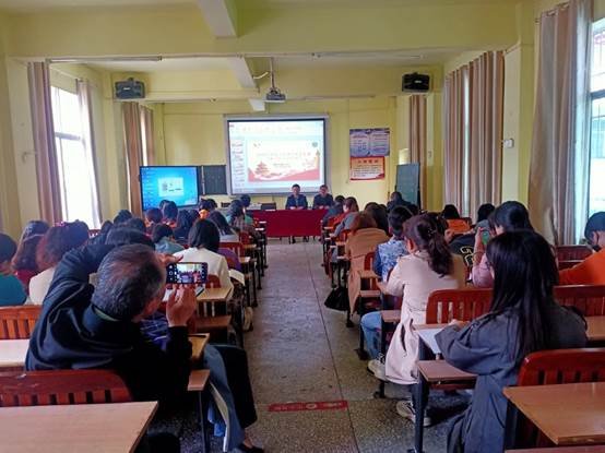 塘田市鎮(zhèn)中間校召開了2022年任務(wù)教育質(zhì)量監(jiān)測培訓會