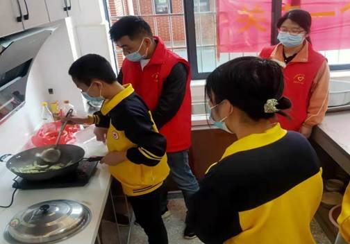 邵陽縣特別教育黌舍開展“與心靈相約，與健康偕行”生理健康教育主題運動