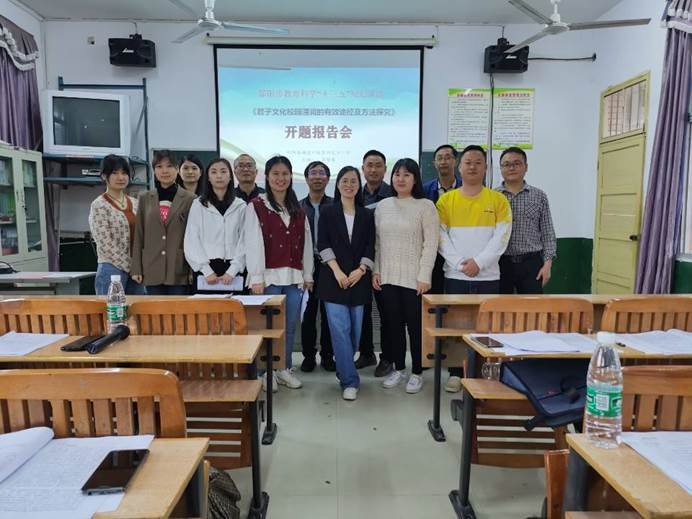 外化、內(nèi)化、融化、顯化的正人文化特色校園