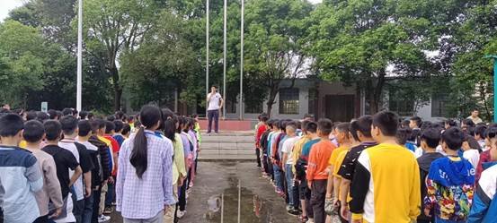 邵陽縣下花橋鎮(zhèn)中間完小2021年第二學(xué)期防溺水主題班會運(yùn)動報(bào)道