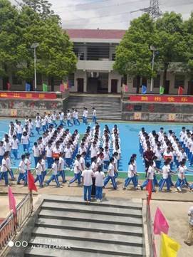 “繩”采飛揚，舞動青春——梽木山中學(xué)跳繩比賽