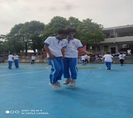 “繩”采飛揚，舞動青春——梽木山中學(xué)跳繩比賽