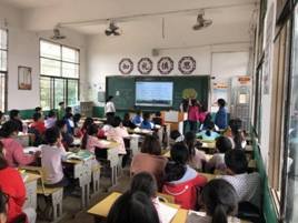 鋒從磨礪出，教學(xué)大比武—下花橋鎮(zhèn)中間完小教學(xué)比武