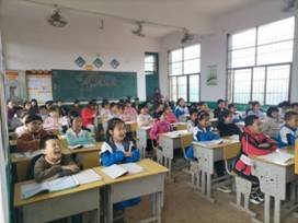 鋒從磨礪出，教學(xué)大比武—下花橋鎮(zhèn)中間完小教學(xué)比武