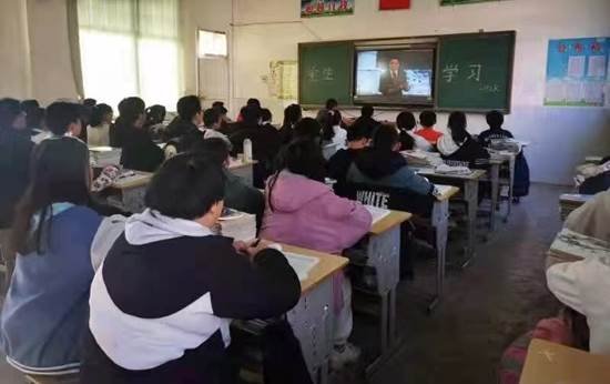 國(guó)家憲法日，一路學(xué)憲法