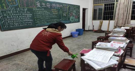 洞口縣山門鎮(zhèn)中學筑牢防疫屏障​保駕師生安全