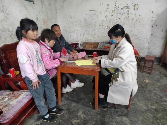 家訪(fǎng)促溝通，合力助成長(zhǎng)！河伯完全小學(xué)開(kāi)展“千師訪(fǎng)萬(wàn)戶(hù)”運(yùn)動(dòng)