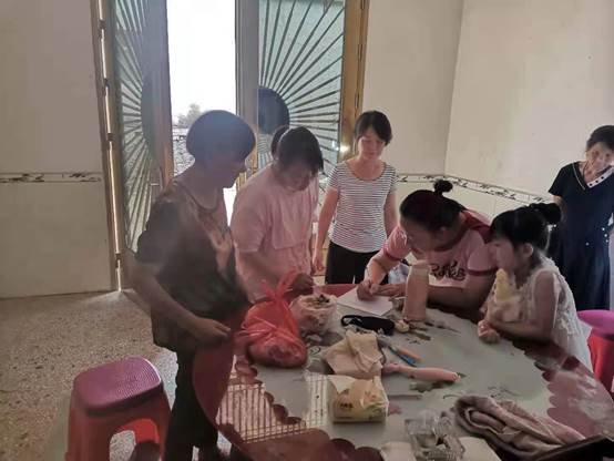 走村入戶防溺水 家校聯(lián)動齊監(jiān)管