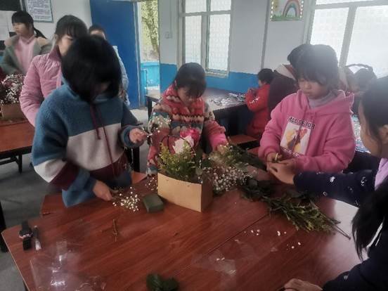 洞口縣茶場(chǎng)黌舍凸起素質(zhì)教育做實(shí)做細(xì)“雙減”