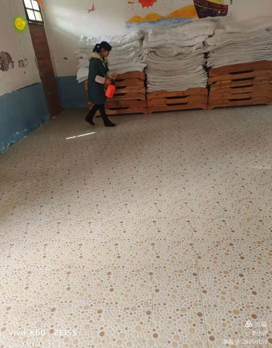 “綻放自我，不負(fù)成長”——河伯鄉(xiāng)中心幼兒園期末考核活動。