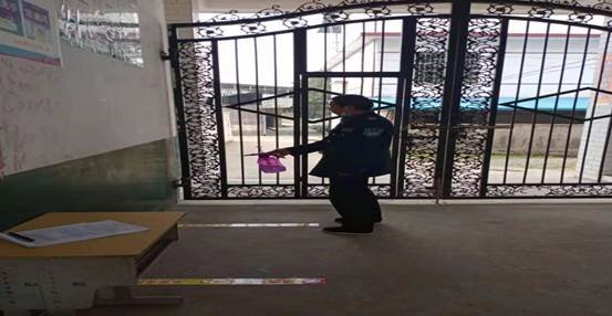 疫情防控應(yīng)急演練 共筑安全防線—白倉(cāng)鎮(zhèn)中乙小學(xué)疫情防控應(yīng)急演練活動(dòng)