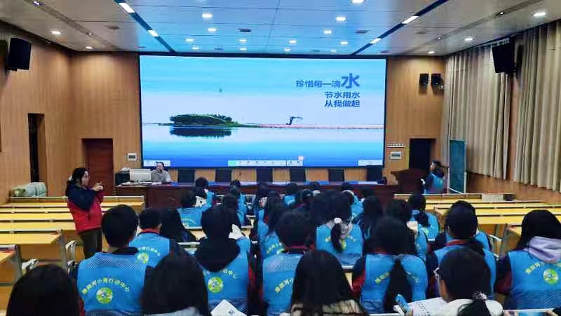 隆回學(xué)生成為守護(hù)母親河主力軍