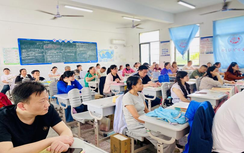 家校攜手筑平安 邵陽縣白倉鎮(zhèn)芙蓉學校開展“三防”教育家長會