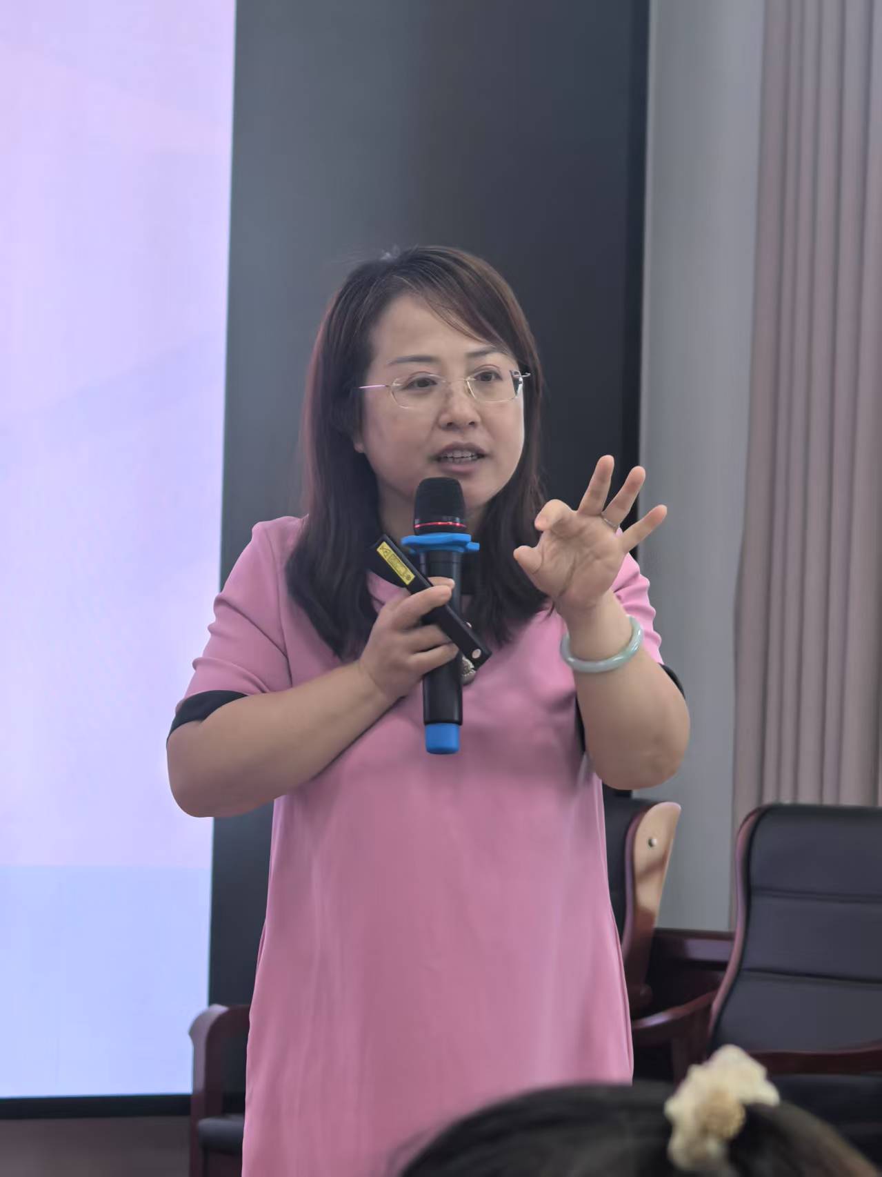 邵陽縣中小學(xué)心理健康教育教師崗位勝任能力提升培訓(xùn)第三天活動紀實