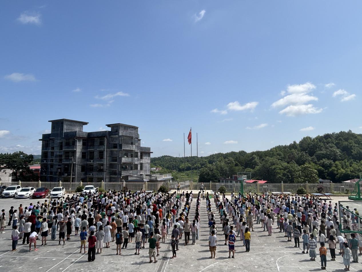 筑牢安全防線 護(hù)航健康成長(zhǎng)