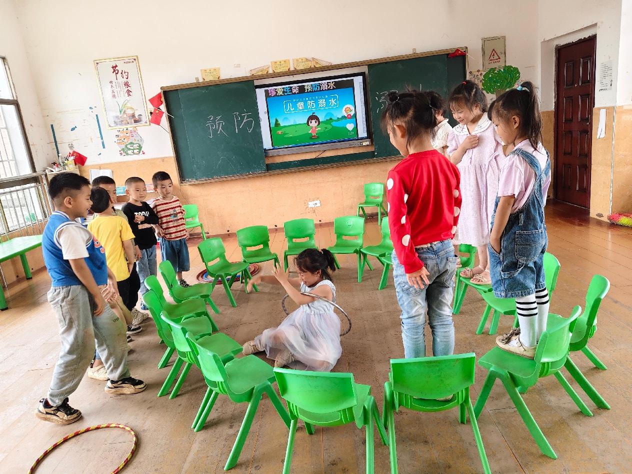 筑牢防溺安全堤，演練護(hù)航童夢行