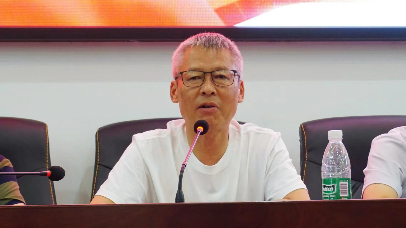 領(lǐng)導(dǎo)們掏心窩子話，句句都是“干貨”